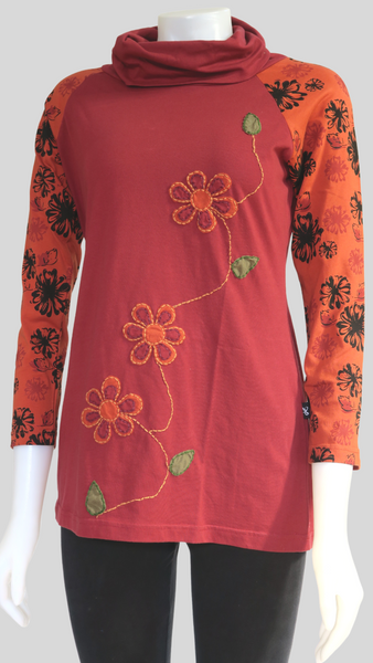 TT-T22916-MA Flower Applique Organic Cotton Top